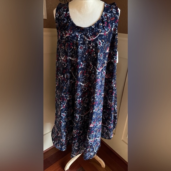 Royal paisley dress - Picture 2 of 12